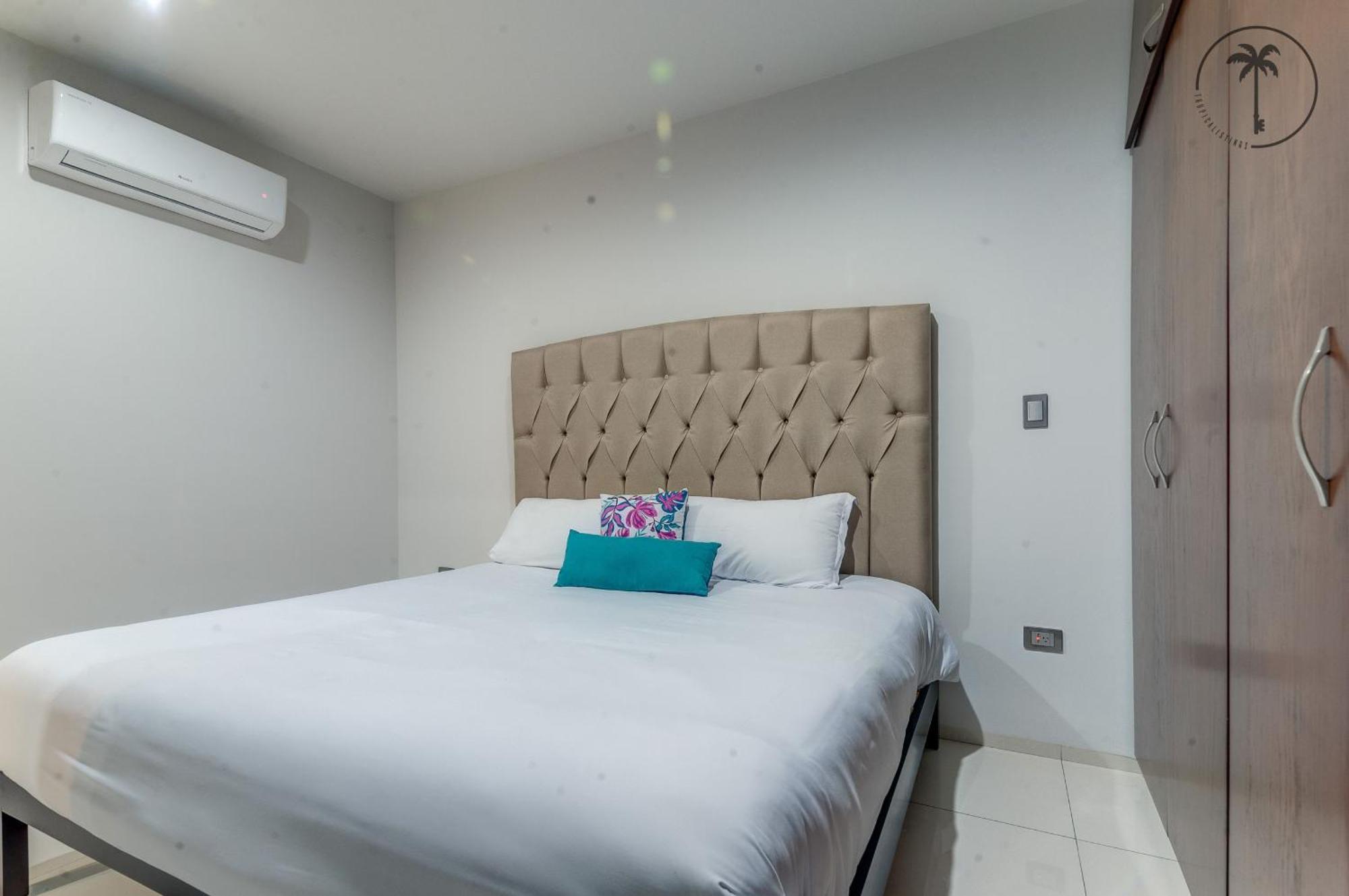 Alfa - Dpto 2 Hab En Zona Centrica Y Cerca De La Playa Apartment Mazatlan Bagian luar foto